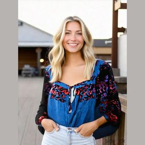 Women's Free People Blue Floral Peasant Top Size M
